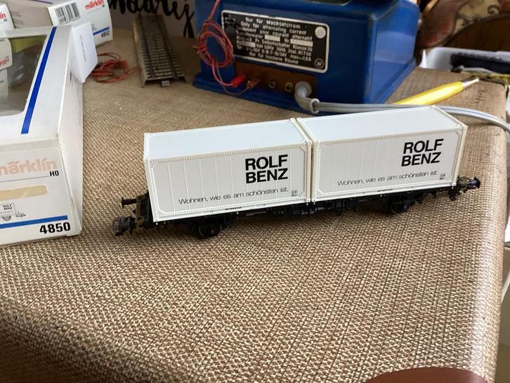 Marklin 4850 DB containerwagen met 2 ROLF BENZ containers kk, Hobby en Vrije tijd, Modeltreinen | H0, Zo goed als nieuw, Wagon