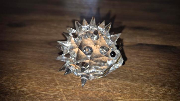Swarovski Kristal Egel - Gedetailleerd Geslepen, Antiek en Kunst, Antiek | Glas en Kristal, Ophalen