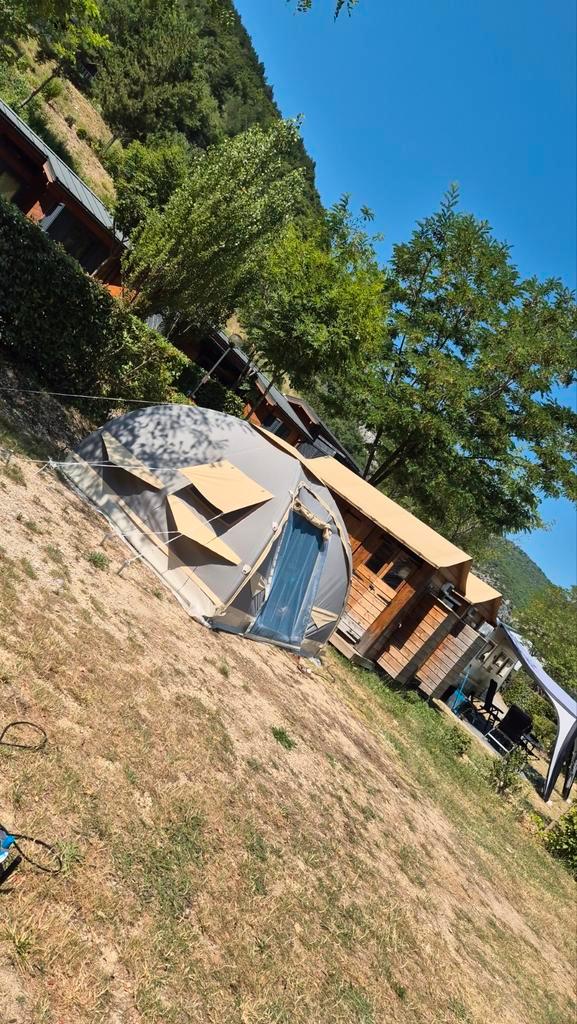 Karsten oppomptent 300 met verandaluifel en extra's, Caravans en Kamperen, Tenten, Zo goed als nieuw, Ophalen of Verzenden