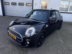 Mini Mini 1.5 Cooper|Led|Automaat|Nav|Sportstoelen|Xenon, Auto's, Mini, Gebruikt, Euro 6, Leder en Stof, Zwart