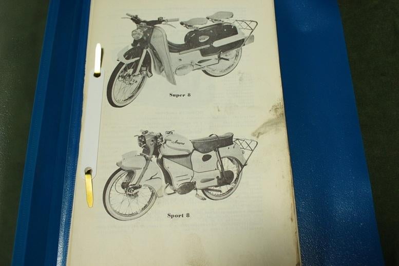 Avaros Super 8 Sport 8 technische gegevens /onderdelen lijst, Ophalen of Verzenden, Gebruikt