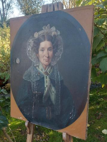 Antiek portret schilderij,dame met bonnet ,olieverf doek   beschikbaar voor biedingen