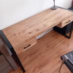 Mangohouten bureau met 2 lades, Huis en Inrichting, Bureaus, Ophalen, Zo goed als nieuw