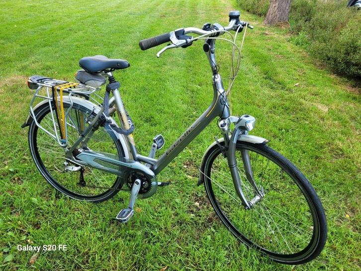 Te koop prima damesfiets gazelle, Fietsen en Brommers, Fietsen | Dames | Damesfietsen, Zo goed als nieuw, Gazelle, Versnellingen