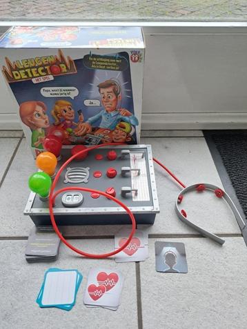 Leugen detector het spel beschikbaar voor biedingen