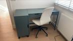 Bureau met stoel ikea, Ophalen, Met wielen, Zo goed als nieuw