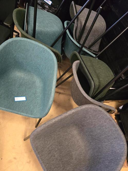 De Vorm

Stoel De Vorm LJ1, Huis en Inrichting, Stoelen, Zo goed als nieuw, Eén, Overige kleuren, Ophalen