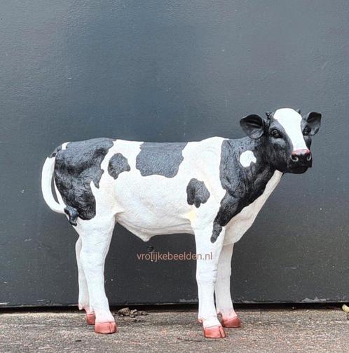 Beeld kalf, kunststof koe, kunst koe, melk koe, koeien., Tuin en Terras, Tuinbeelden, Nieuw, Dierenbeeld, Kunststof, Ophalen