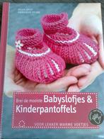 Boek = Brei de mooiste babyslofjes en kinderpantoffels, Hobby en Vrije tijd, Breien en Haken, Verzenden, Zo goed als nieuw, Breien