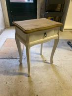 Nachtkastje of klein tafeltje landelijk, Ophalen, Minder dan 45 cm, 55 tot 70 cm