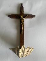 Antiek Kruisbeeld met Wijwaterbak Schelp - Religieus Object, Antiek en Kunst, Ophalen of Verzenden