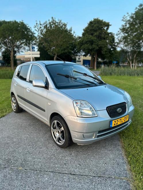 Kia Picanto 1.0 2006 Grijs  KM: 183200, Auto's, Kia, Particulier, Picanto, Airbags, Airconditioning, Metallic lak, Radio, Benzine