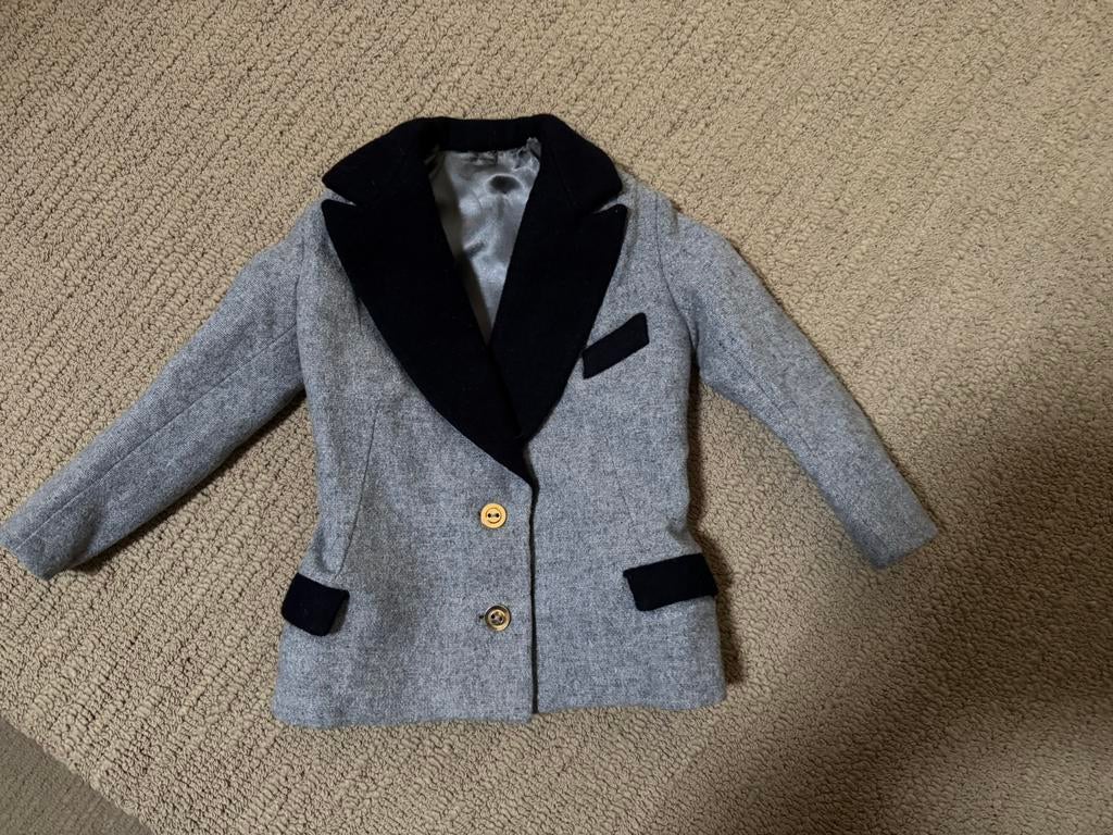 Oud jasje voor een Pop van 65 - 70 cm, Verzenden, Zo goed als nieuw, Pop