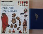 Boek Beeld-woordenboek van de Militaire Uniformen 2 stuk., Ophalen of Verzenden, Overige soorten, Nederland, Boek of Tijdschrift