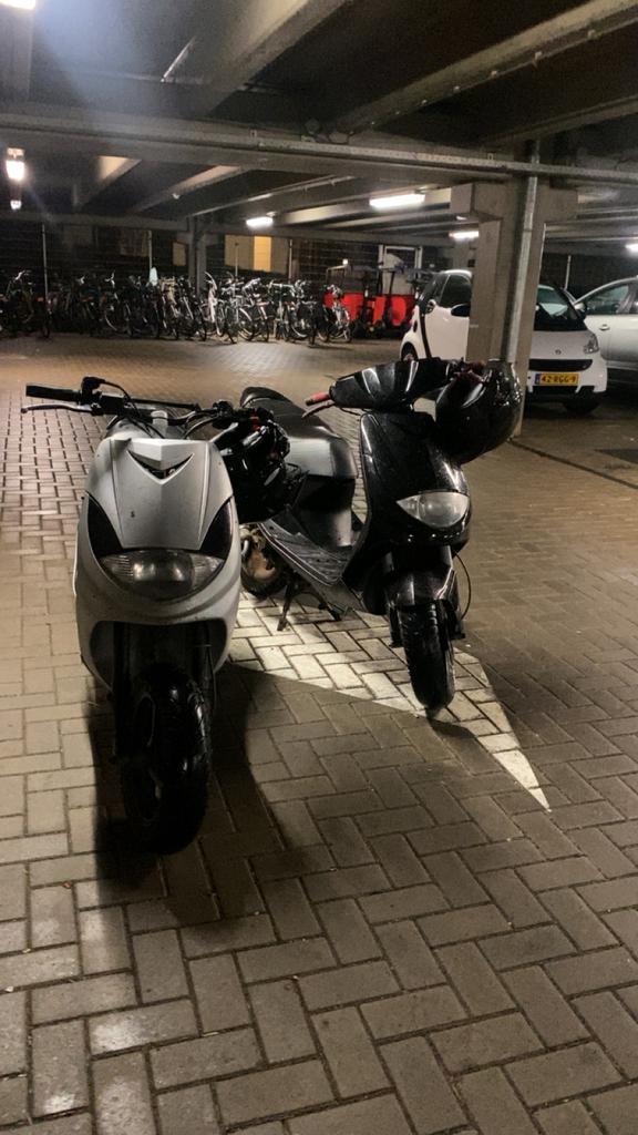 Vivacity 70cc Brom, Fietsen en Brommers, Scooters | Yamaha, Zo goed als nieuw, Aerox, Tweetakt, Ophalen