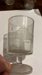 Wijn glas afbeelding geslepen glas paleis  huis ten bosch, Verzamelen, Koninklijk Huis en Royalty, Ophalen of Verzenden, Zo goed als nieuw