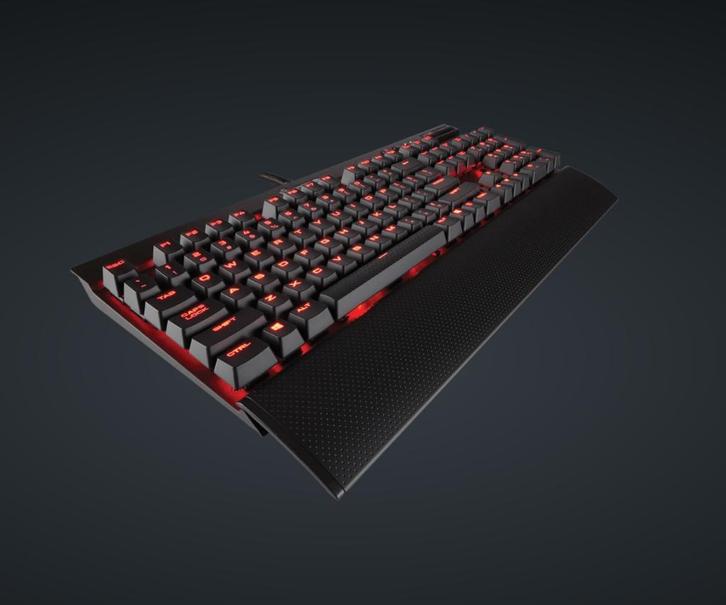 K70 LUX Mechanical Gaming Keyboar Red LED CHERRYMX Red, Computers en Software, Toetsenborden, Zo goed als nieuw, Azerty, Bedraad