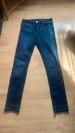 Jeans van  H&M shaping, Kleding | Dames, Spijkerbroeken en Jeans, Gedragen, Blauw, W30 - W32 (confectie 38/40), Ophalen of Verzenden