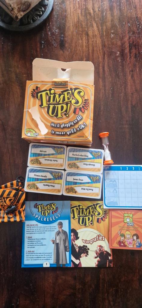 Time's Up! Bordspel - Leuke Party Game, Hobby en Vrije tijd, Gezelschapsspellen | Bordspellen, Zo goed als nieuw, Ophalen of Verzenden