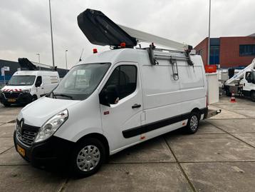 Klubb bus hoogwerkers Versalift ruthmann beschikbaar voor biedingen