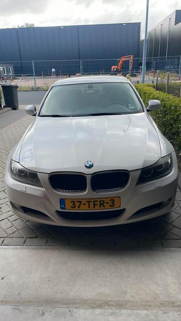BMW 3-Serie 2.0 I 318 2012 Wit beschikbaar voor biedingen