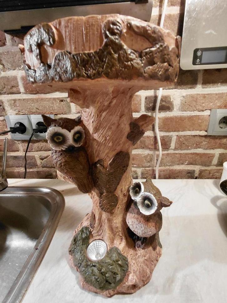 Unieke Uilenlamp - Boomstam Design, Verzamelen, Beelden en Beeldjes, Gebruikt, Ophalen of Verzenden