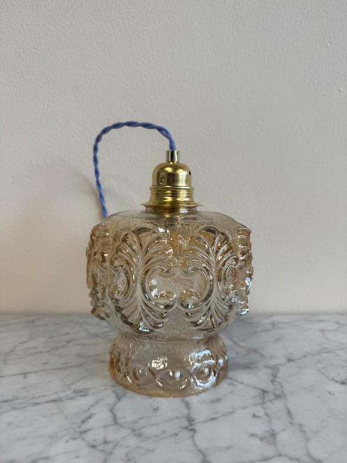 Vintage hanglamp persglas amber kleur roze oranje goud, Antiek en Kunst, Antiek | Lampen, Ophalen of Verzenden