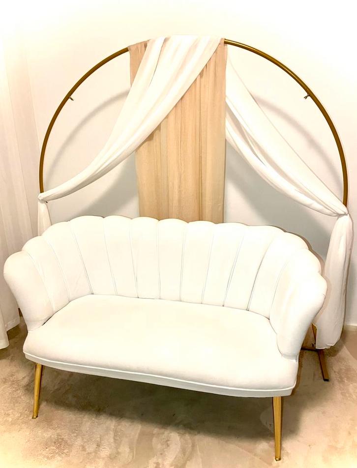 Trouwbank compleet HUUR €50,-, Huis en Inrichting, Banken | Sofa's en Chaises Longues, Zo goed als nieuw, Minder dan 150 cm, Ophalen of Verzenden