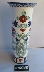 MOOIE VAAS BELGIE * Gemerkt *, Verzenden