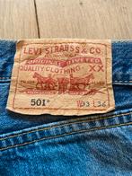Levis 501 maat W33 L32 ( ingekort ), Ophalen of Verzenden, Zo goed als nieuw, Blauw, W30 - W32 (confectie 38/40)