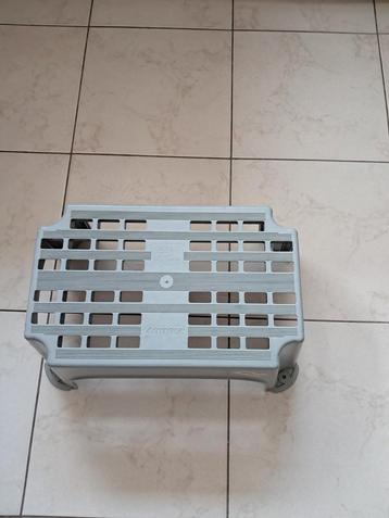 Kunststof Caravan opstapje kleur grijs merk hobby maat50x30 beschikbaar voor biedingen