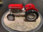 Massey Ferguson 130, Hobby en Vrije tijd, Modelauto's | 1:32, Ophalen of Verzenden, Nieuw, Tractor of Landbouw, Overige merken