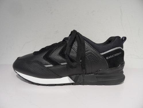 Zwarte sneakers Hummel maat 40, Kleding | Dames, Schoenen, Nieuw, Sneakers of Gympen, Zwart, Ophalen of Verzenden