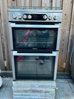 Hotpoint fornuis met dubbele oven!, Ophalen, Hete lucht, 4 kookzones, Zo goed als nieuw