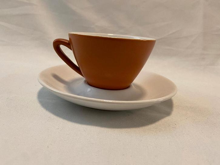 Retro Kop en schotel Regina Gouda Sunny Princess Floris, Huis en Inrichting, Keuken | Servies, Gebruikt, Kop(pen) en/of Schotel(s)