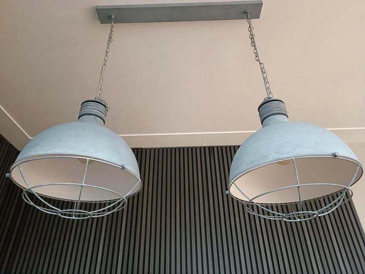 Stoere industriële hanglampen – Pronto Wonen, Huis en Inrichting, Lampen | Hanglampen, Zo goed als nieuw, Minder dan 50 cm, Metaal