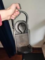 Nespresso Koffiezetapparaat - Compact Model, Gebruikt, Koffiemachine, Ophalen of Verzenden, 1 kopje