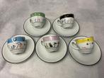5 kleine porseleinen kopjes +schotels, Ophalen, Zo goed als nieuw, Porselein, Kop en/of schotel
