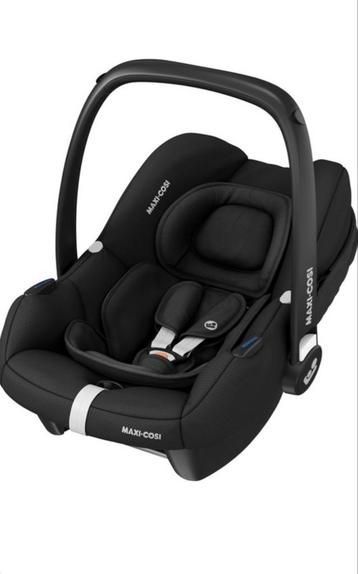 Maxi-Cosi cabrio Autostoel met Isofix Base beschikbaar voor biedingen