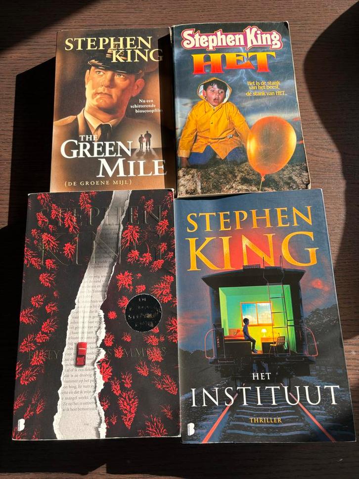 Stephen King Boeken - 4 Stuks, Boeken, Thrillers, Gelezen, Nederland, Ophalen of Verzenden