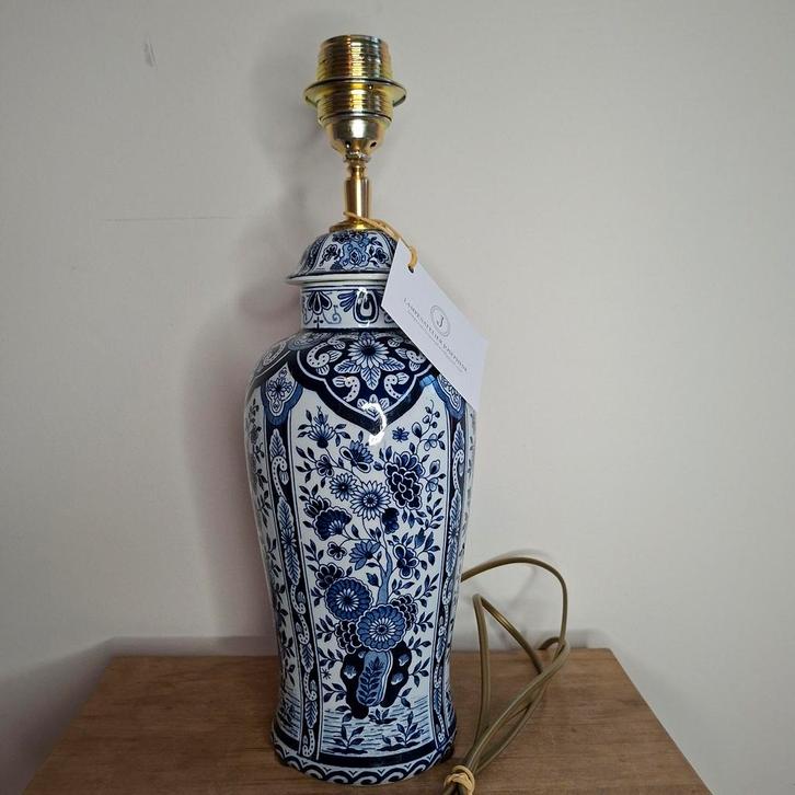 Handgemaakte lampenvoet van Antieke Delfts blauwe dekselvaas, Huis en Inrichting, Lampen | Tafellampen, Ophalen of Verzenden