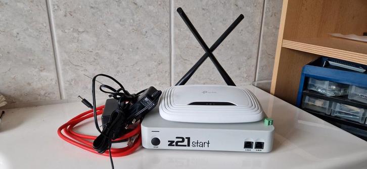 z21 start met TP link router, Hobby en Vrije tijd, Modeltreinen | N-Spoor, Gebruikt, Gelijkstroom, Fleischmann, Ophalen of Verzenden
