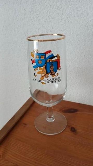 Oud glas Baarle-Nassau/ Hertog  beschikbaar voor biedingen
