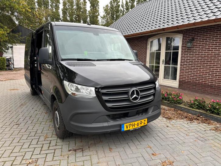 Mercedes Sprinter L2 Automaat Motor CROSSBUS MX bj:2022, Auto's, Bestelauto's, Particulier, Mercedes-Benz, Diesel, Automaat, Zwart