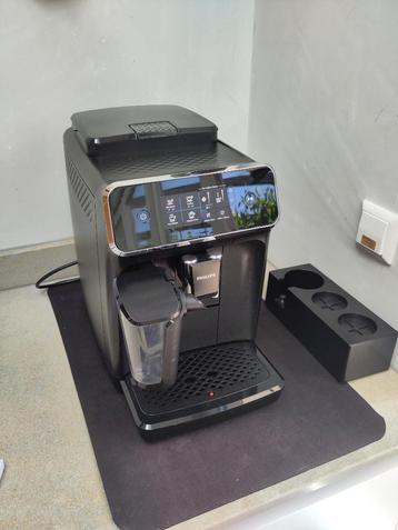 koffiemachine Phillips lattego beschikbaar voor biedingen