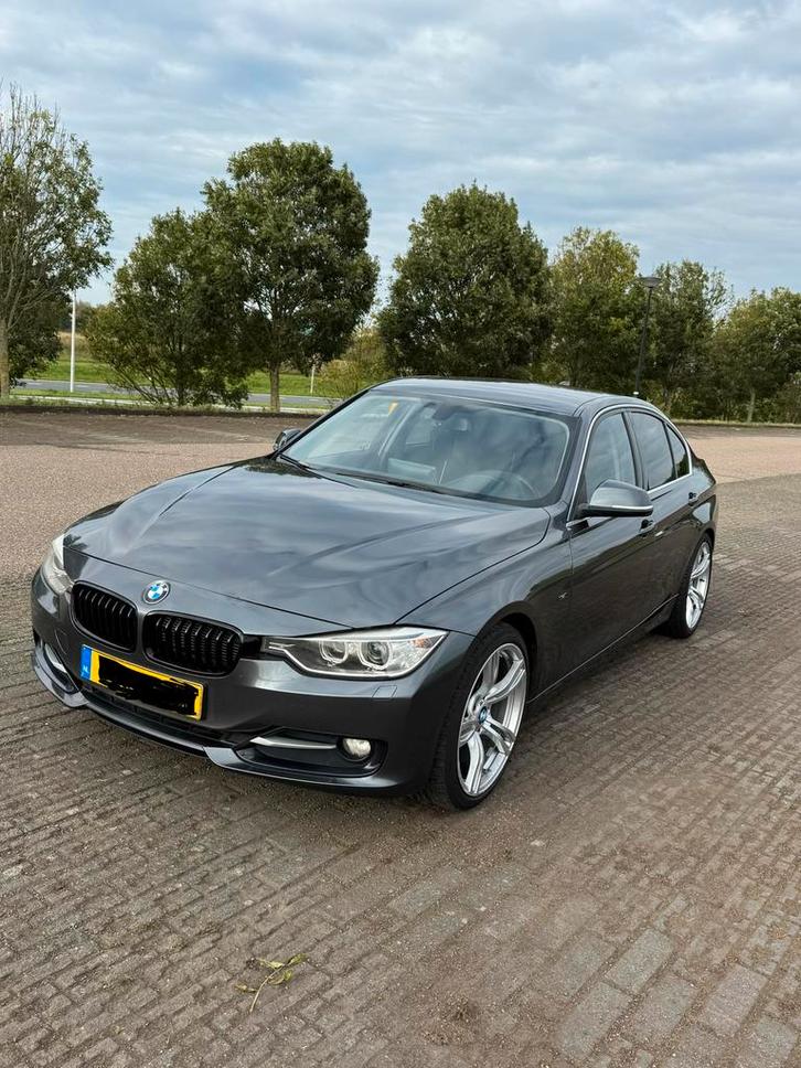 BMW 320d EDE uit voering., Auto's, BMW, Particulier, 3-Serie, Airbags, Airconditioning, Alarm, Apple Carplay, Bluetooth, Bochtverlichting