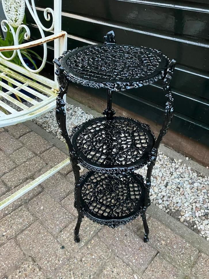 Brocante plantentafel etagière gietijzer, Tuin en Terras, Tuinwanddecoratie, Gebruikt, Ophalen
