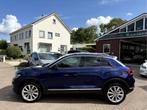 Volkswagen T-Roc 1.5 TSI Sport Camera, 18'Lmv, App Connect, Stof, 4 cilinders, 150 pk, Blauw