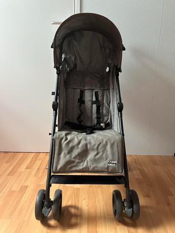 Gebruikte Buggy met Zonnekap en Verstelbare Rugleuning beschikbaar voor biedingen