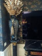 Twee uitzonderlijke  grote hoge vazen, Ophalen